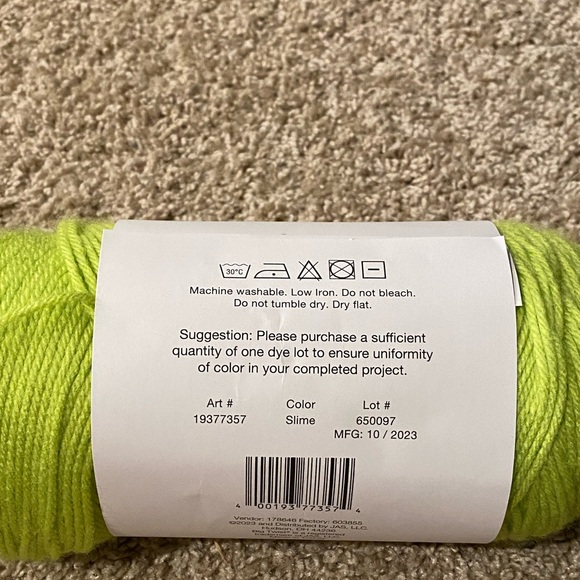 Yarn Bundle - Picture 4 of 13